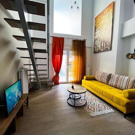 Apartamento Escala Luxury Loft 2 In The Center &Free Parking Volos Exterior foto